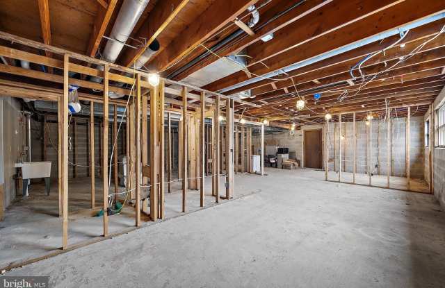 120 LAFAYETTE Street - 120 Lafayette Street, Kennett Square, PA 19348 120 LAFAYETTE Street - 120 Lafayette Street, Kennett Square, PA 19348