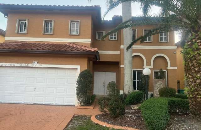 2614 NE 41st Rd photos photos
