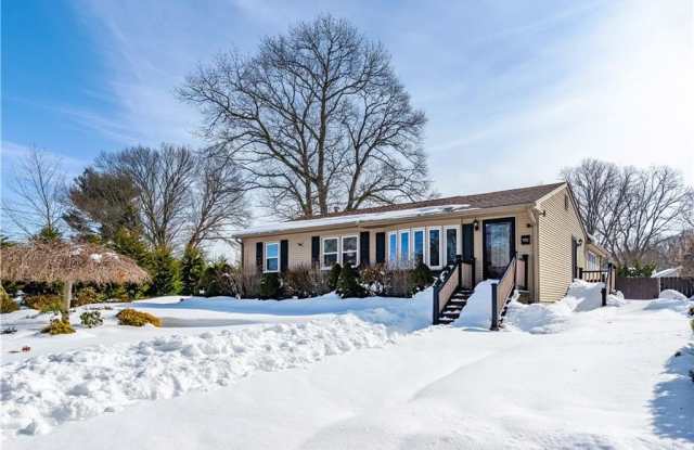 152 Almy Street photos photos