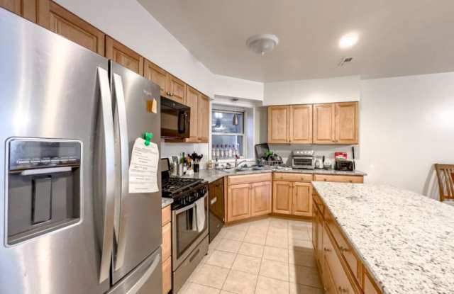 6711 Sheridan Gallery 2