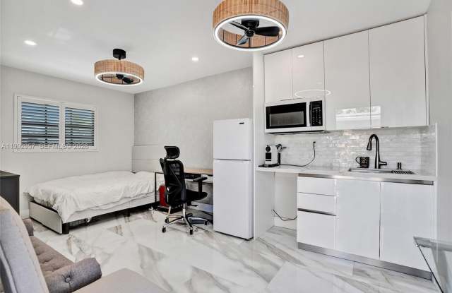 6761 Allen St photos photos