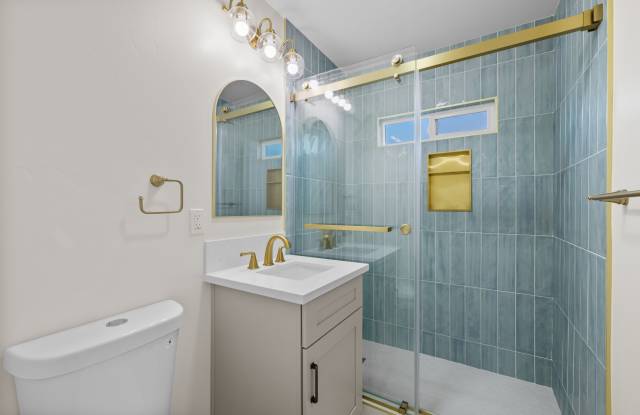 937 1/2 Missouri Street photos photos