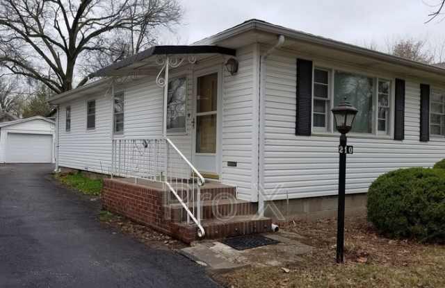 210 E. 16th - 210 East 16th Street, Pittsburg, KS 66762