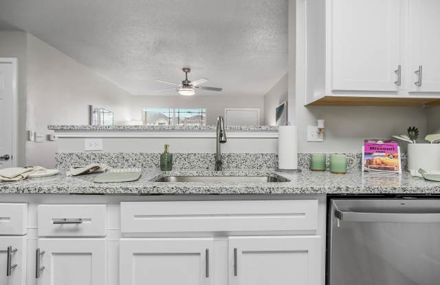 Lakewood Terrace Gallery 3