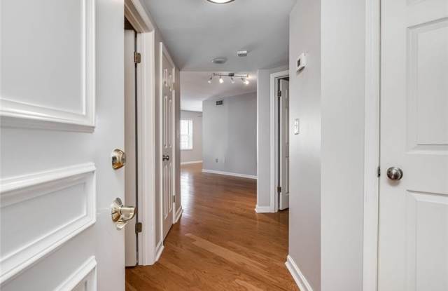 199 14th Street Northeast Street NE photos photos
