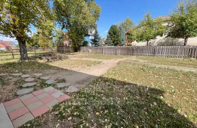 320 Rangely Dr Gallery 2