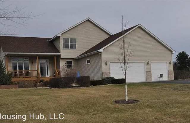 17331 Zumbrota St NE - 17331 Zumbrota Street Northeast, Ham Lake, MN 55304