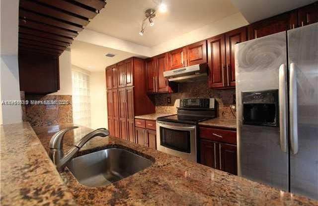 21075 NE 34th Ave photos photos