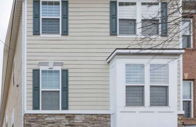 Eastgate Square 4 Bed 3.5 Bath Townhome photos photos Eastgate Square 4 Bed 3.5 Bath Townhome photos photos