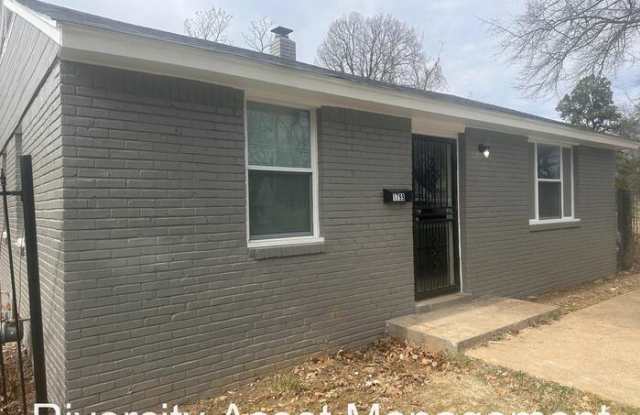 1799 Wildrose Street photos photos
