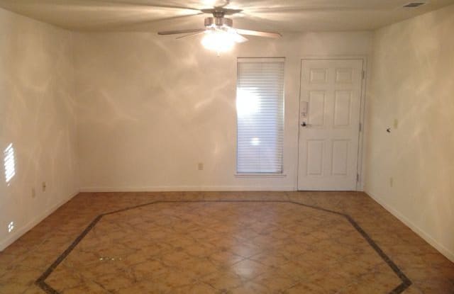 1427 Tully Road Gallery 2