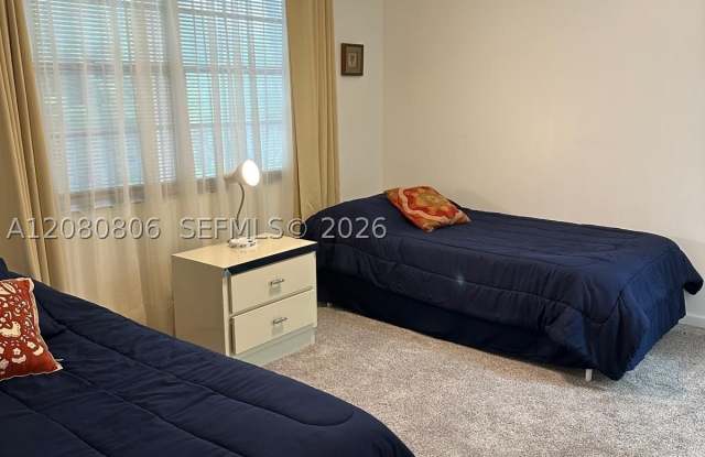12950 SW 4th Ct Gallery 3