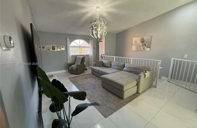7738 W 34th Lane 15-201, Hialeah, FL 33018 Gallery 4