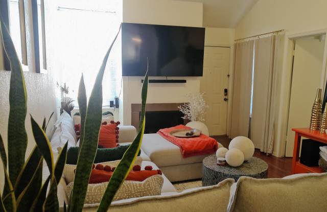 9812 River Birch Drive Gallery 1