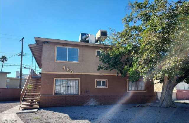 489 North Circle photos photos
