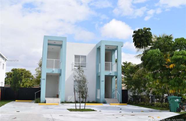 447 SW 78th Ct - 447 Southwest 78th Court, Fountainebleau, FL 33144