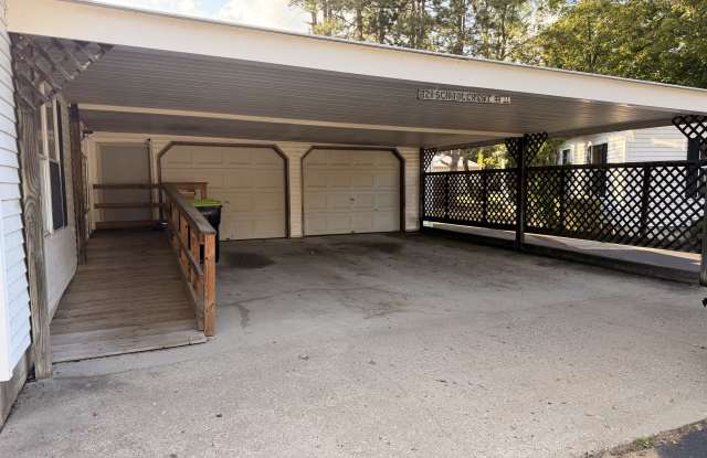821 Schoolcrest Avenue - 2 Gallery 1