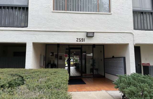Condo at Inverness - 2591 Countryside Boulevard, Clearwater, FL 33761
