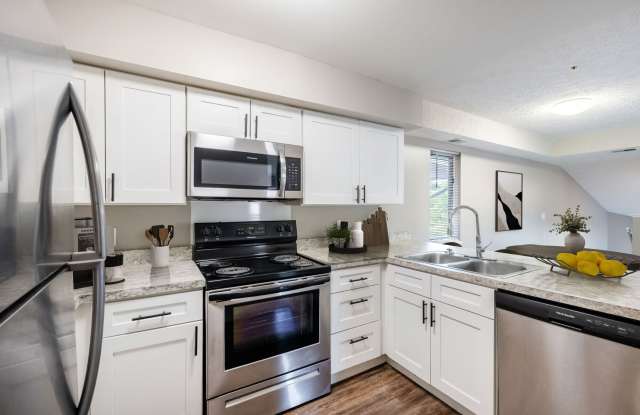 Timber Lake Apartments photos photos