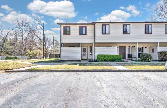 Taylors - 2Bd/2.5Ba, 1200SF Gallery 3