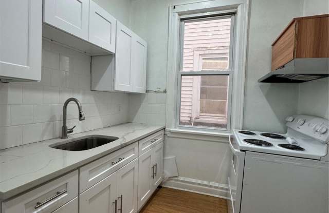 115 Plandome Road - 115 Plandome Road, Manhasset, NY 11030