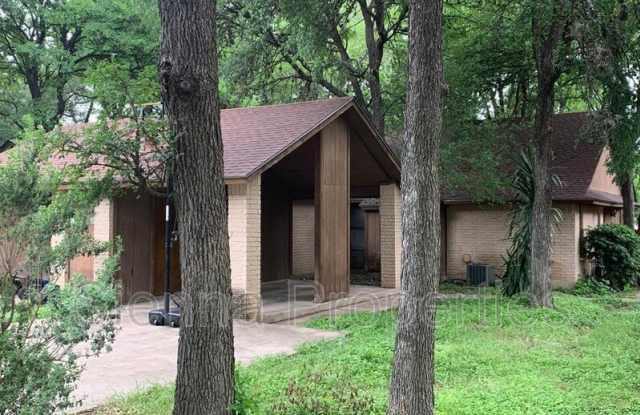 1004 Milford Way photos photos