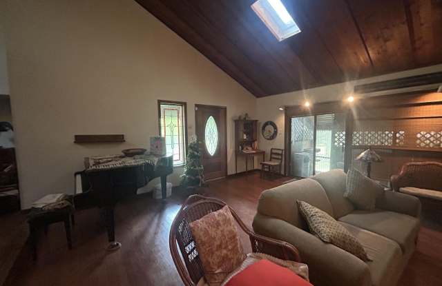 23549 Greenwood Trail Gallery 4