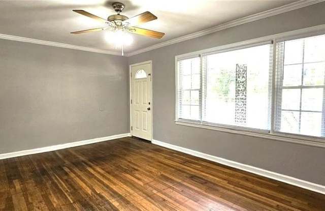 2833 Rockcliff Road SE photos photos 2833 Rockcliff Road SE photos photos