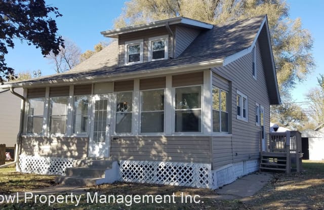 3310 Avenue D - 3310 Avenue D, Council Bluffs, IA 51501