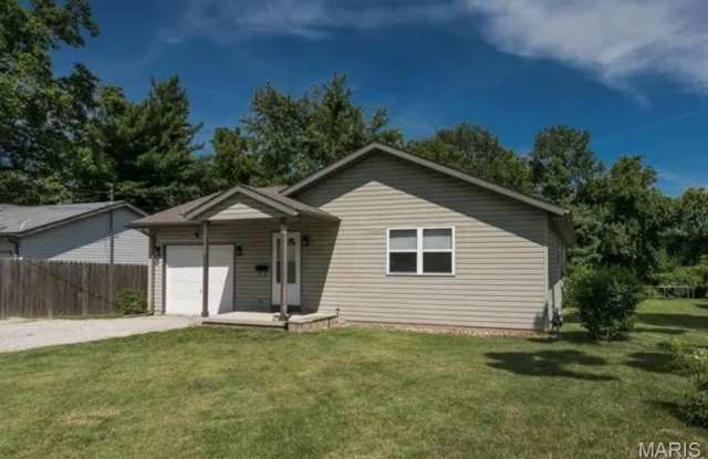 1702 SCHOBERT Drive photos photos