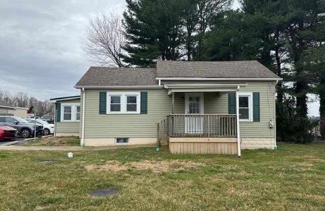 2185 E WHEAT Road unit: D photos photos