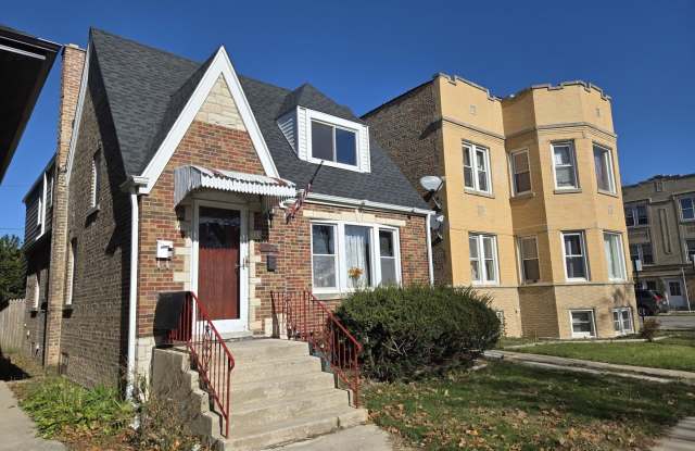 5204 W Newport Avenue photos photos