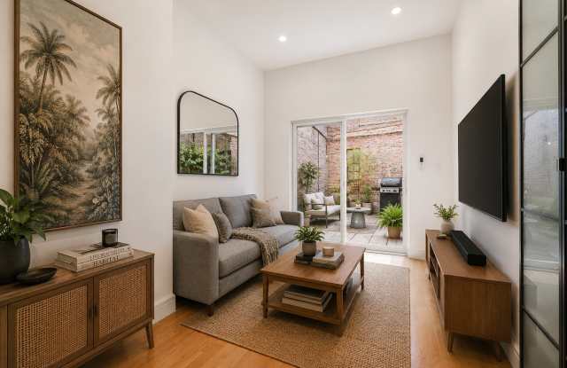 327 Manhattan Avenue photos photos