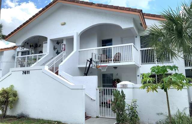 7611 SW 153rd photos photos