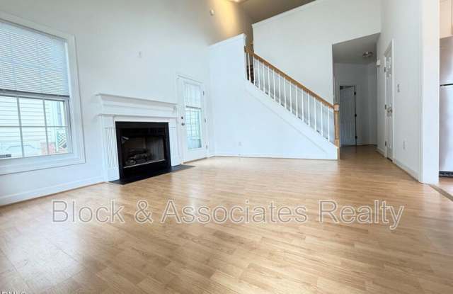 2701 Sterling Park Drive Gallery 2