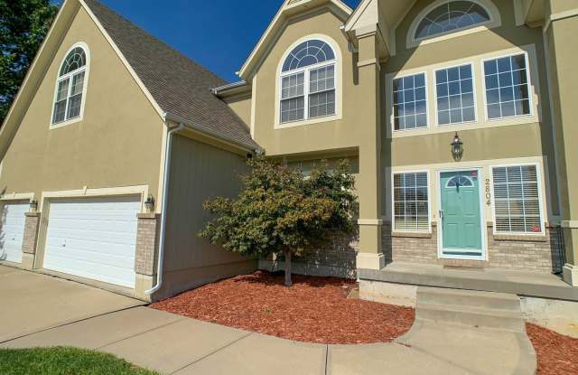 2804 SW Twincreek Ct - 2804 Southwest Twincreek Court, Blue Springs, MO 64015