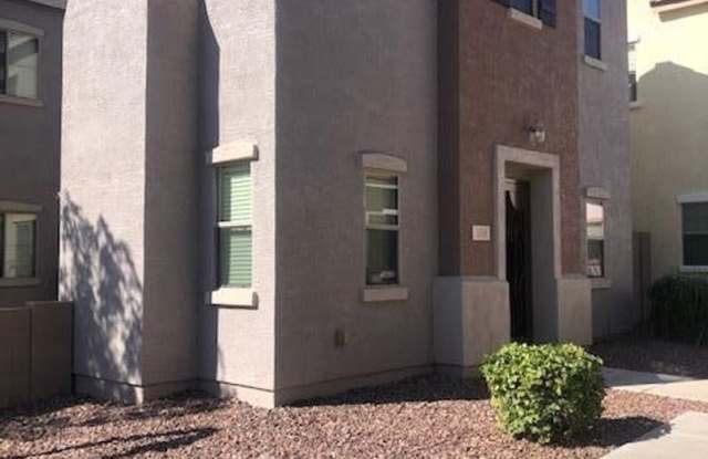 4 Bedroom 2.5 Bathroom Spectrum Home Gallery 1