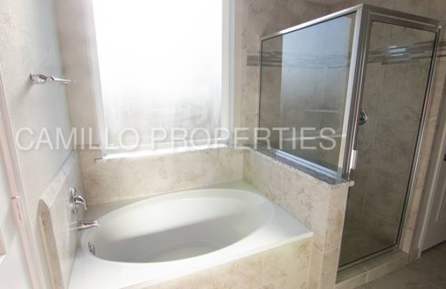 7815 Mesquite Hill Lane Gallery 4