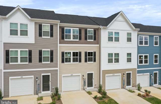 106 KINKADE Court photos photos