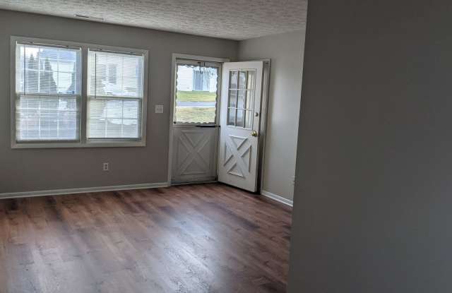 1253 Colonial - 1253 Colonial Drive, Ashland, OH 44805