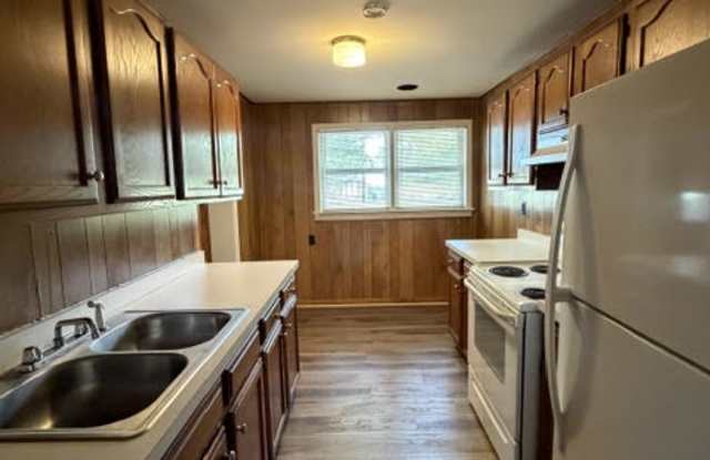 21427 Sanners Ln Gallery 4