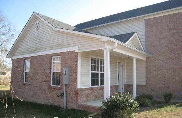 205 Chestnut Oak Circle Gallery 2