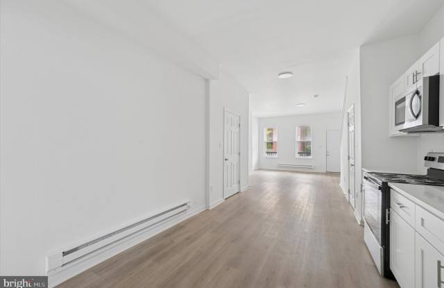 4241 MANTUA Avenue Gallery 4