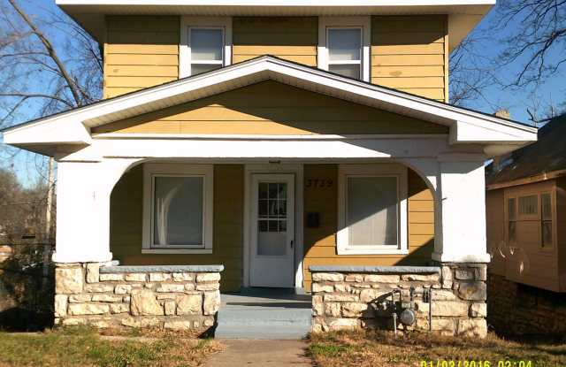 3739 Indiana St - 3739 Indiana Ave, Kansas City, MO 64128