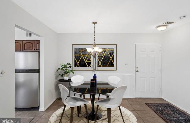 11144 BEAVER TRAIL Court Gallery 4