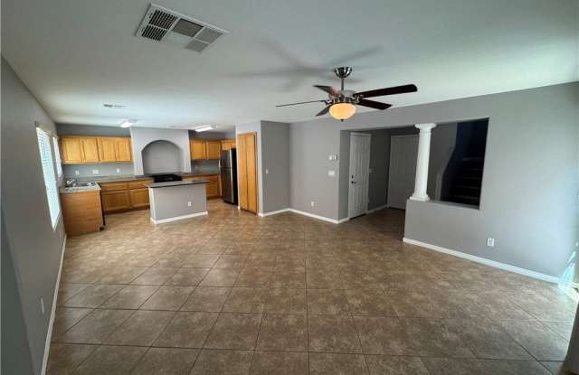 7267 Phlox Road Gallery 3