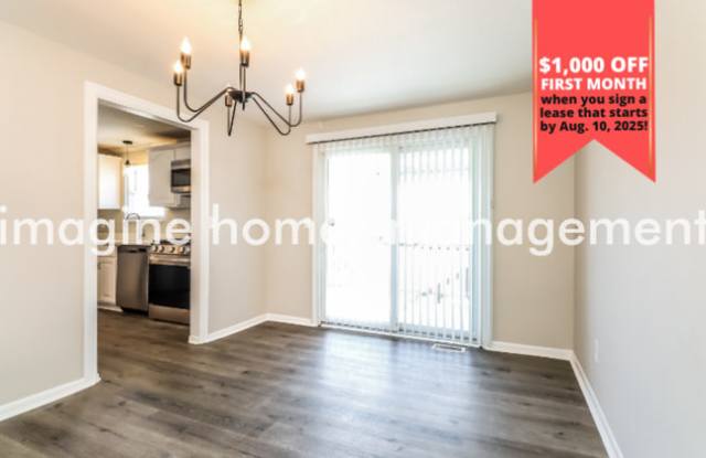 7830 Elm Street photos photos