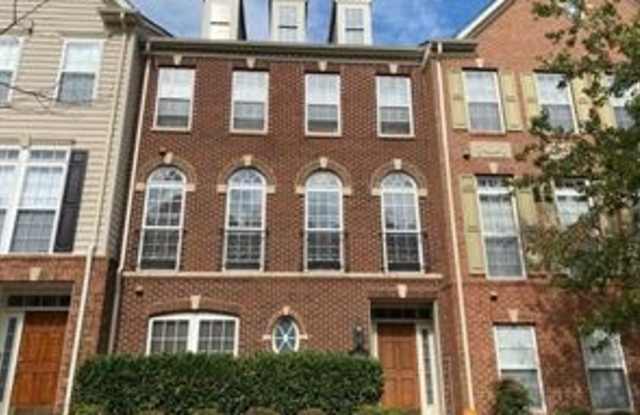 15808 Buxton Place - 1 photos photos