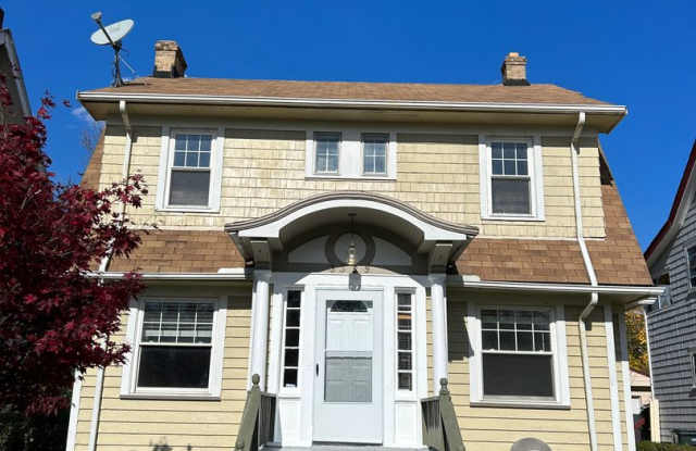 3Bd 2BA Single Family Cleveland Heights photos photos 3Bd 2BA Single Family Cleveland Heights photos photos