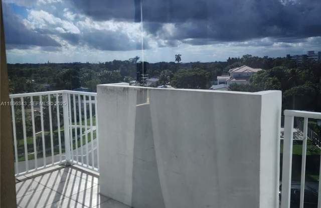 1200 NE Miami Gardens Dr photos photos